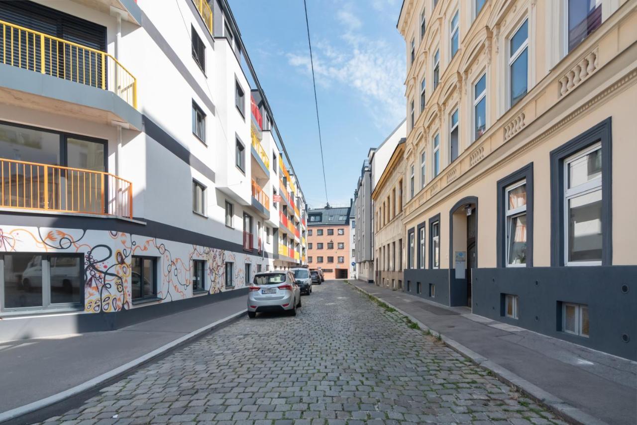 Ruhig, Hell Und Neu Mit Garage Appartement